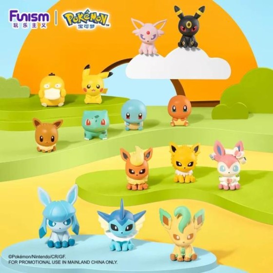 The second mini blind box of the Pokemon Little Adventures series Pokemon figurines