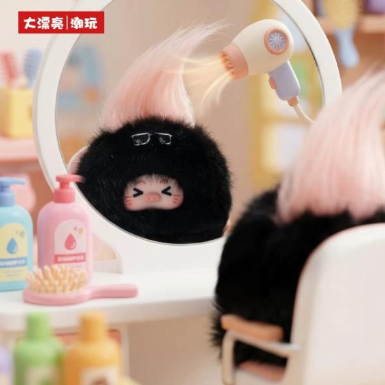Blind box from Da Biao Zhu Hair Salon