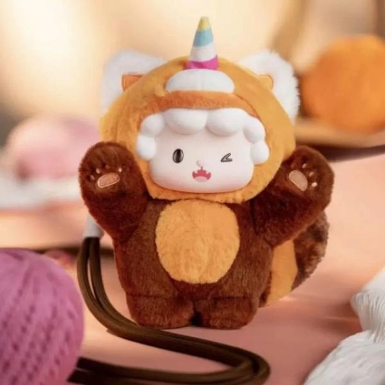 gyun crossbody bear