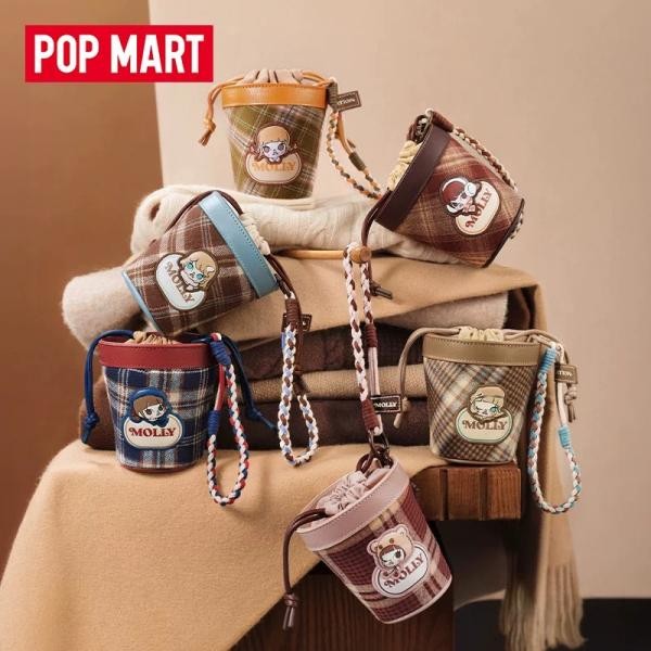 POPMART泡泡玛特Molly积极入冬指南系列MINI包盲盒周边