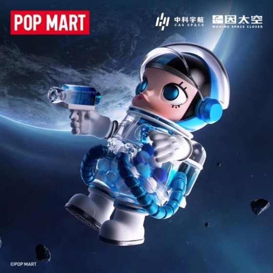 POPMART泡泡玛特 MEGA SPACE MOLLY 100% 中科宇航