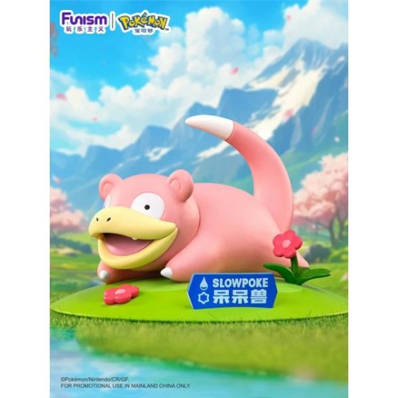 Pokemon SLOWPOKE in small size