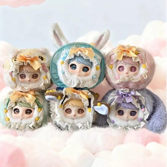 Cat girl Roro Fluffy Replacement Box