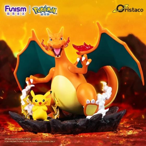 Pokemon Pikachu & Charizard Partner Figure